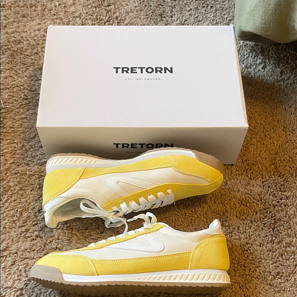 NWT Tretorn Rawlings 2.0 Yellow & White Retro Low-Top Sneakers